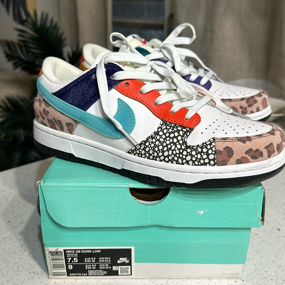Nike SB DUNK LOW